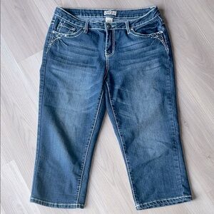 Earl Capri Women’s Jeans SZ 10 Blue Embellished Denim Casual Crop Everyday Glam